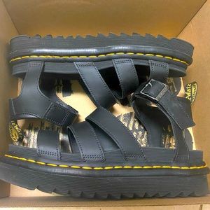 WOMEN'S DR. MARTENS BLAIRE PLATFORM SANDALS